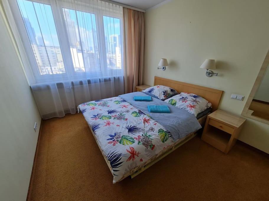 10Q - Z6 Apartament 802 وارسو المظهر الخارجي الصورة